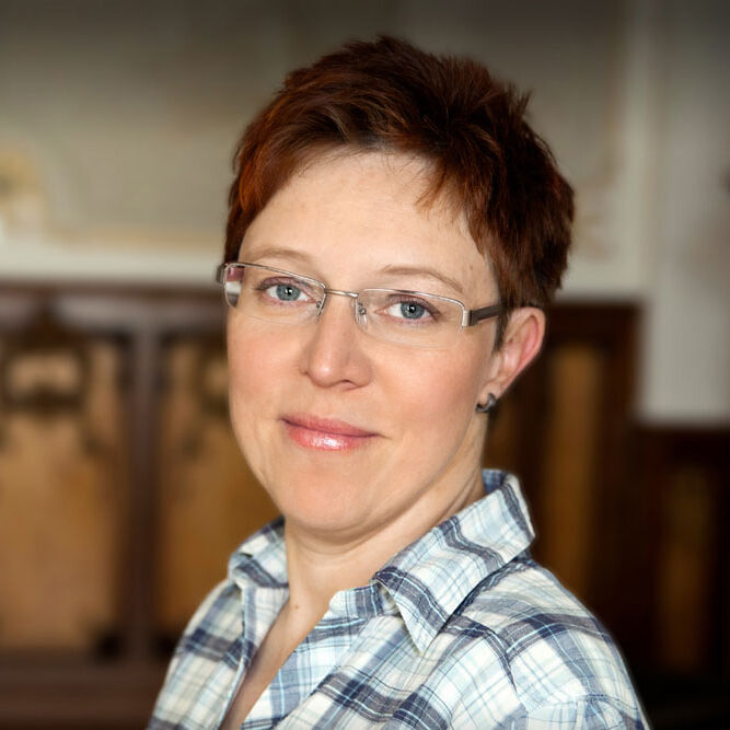 Foto Ansprechpartner Ines Hennig